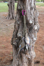 Load image into Gallery viewer, Dove Tote Clip