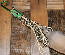 Load image into Gallery viewer, Dove Tote Clip